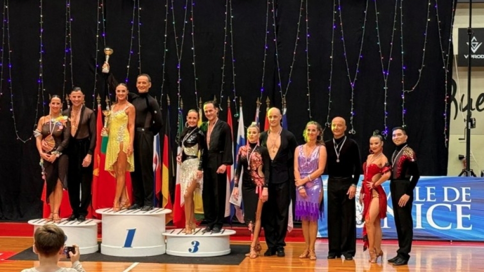 Vietnamese athletes among world’s Top 30 Latin dance pairs
